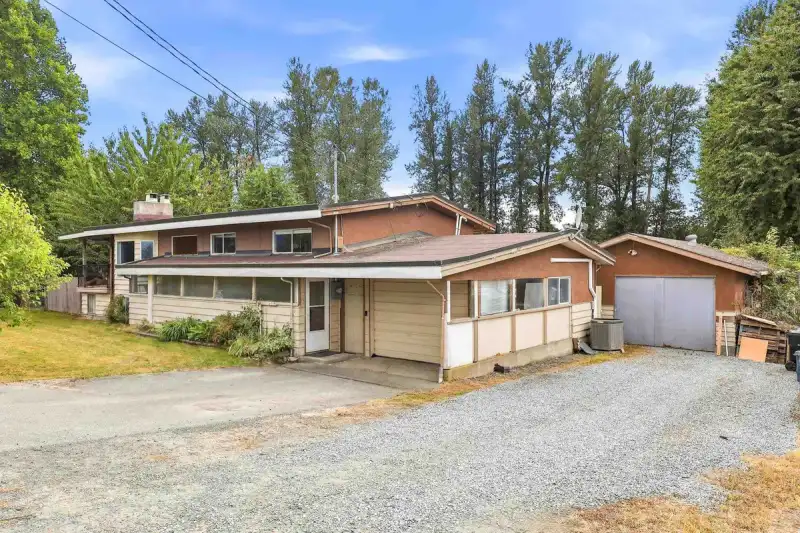 10425 YOUNG ROAD - photo 1 of 28