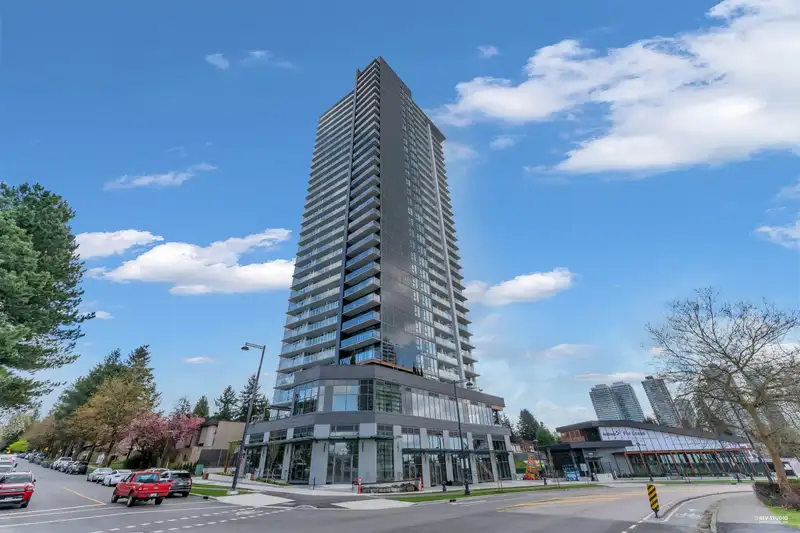 1111 13738 CENTRAL AVENUE - photo 3 of 31