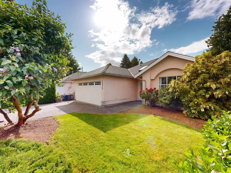 5079 CENTRAL AVENUE - photo 1 of 40