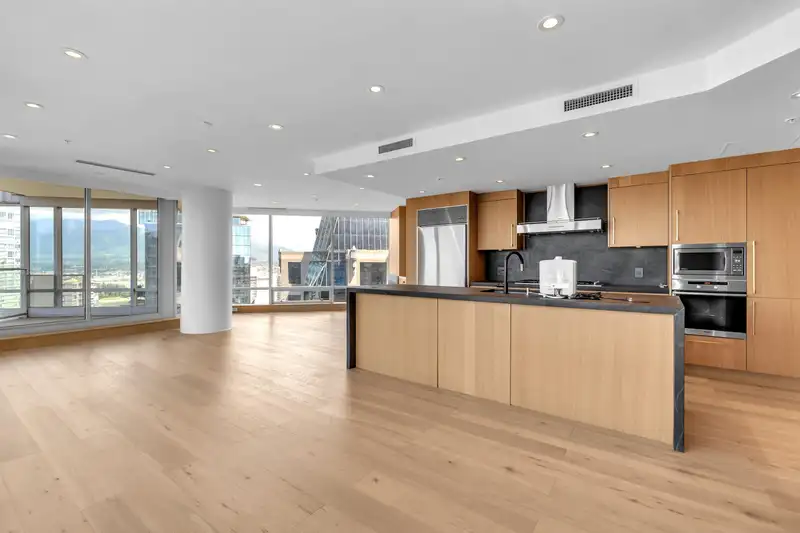 3202 1111 ALBERNI STREET - photo 2 of 38