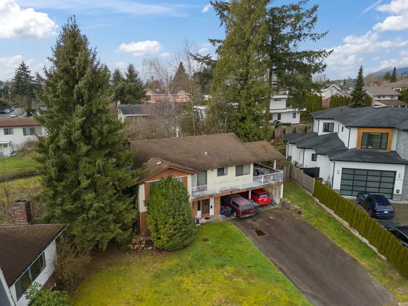 7129 CARDINAL COURT - photo 3 of 14