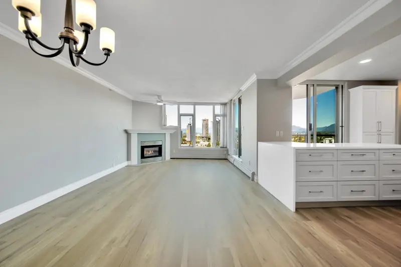 1702 13880 101 AVENUE - photo 3 of 25