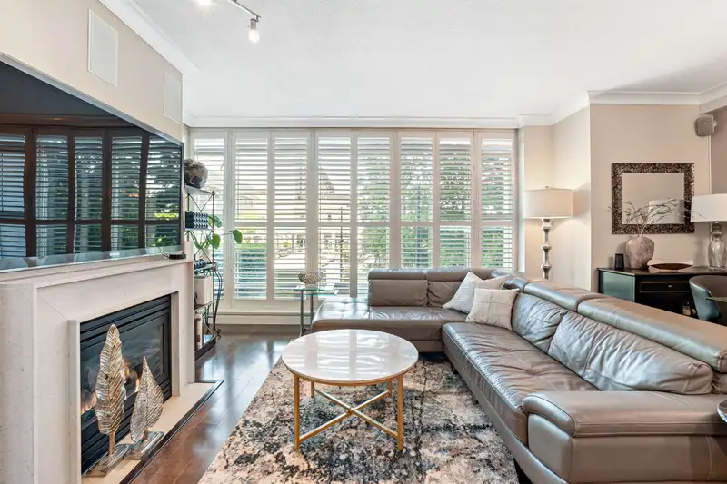 202 1616 BAYSHORE DRIVE - photo 1 of 30
