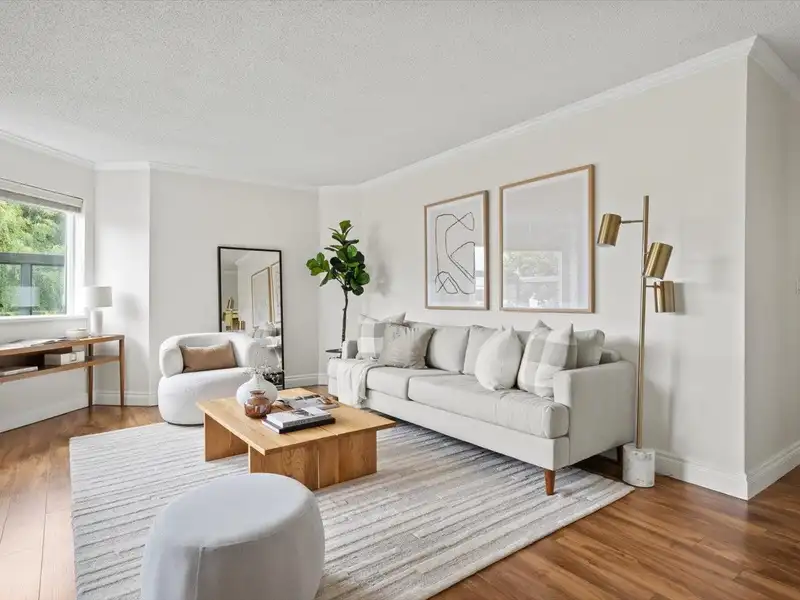110 1345 W 4TH AVENUE - photo 1 of 25