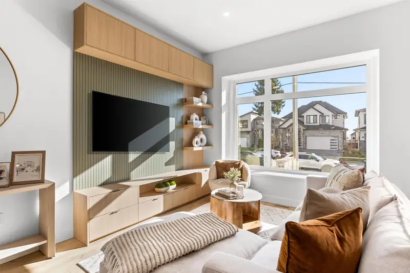 101 16771 21 AVENUE - photo 1 of 25