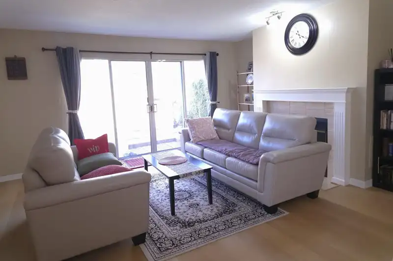 103 15439 100 AVENUE - photo 3 of 25