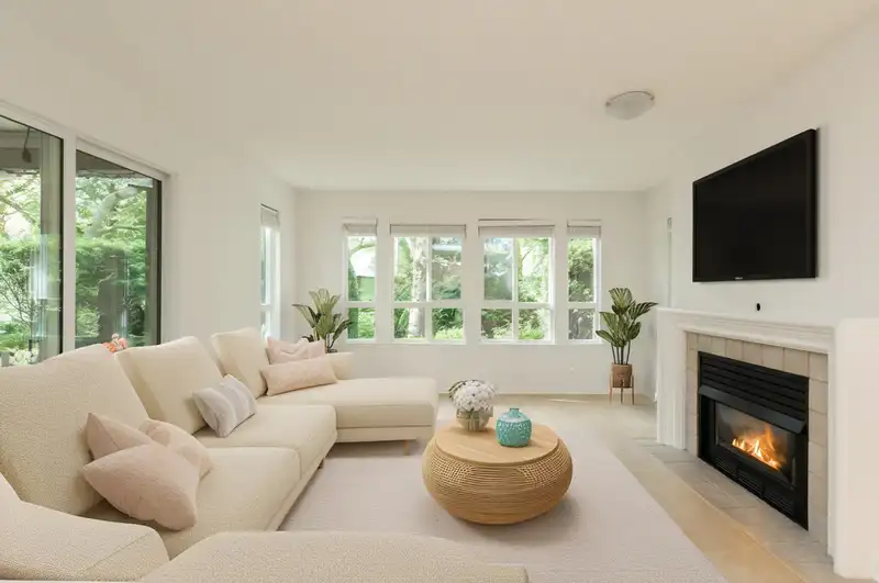 106 6363 121 STREET - photo 4 of 40