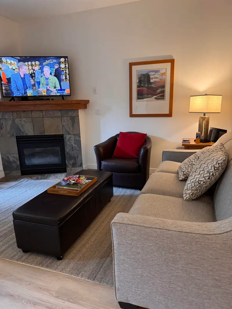 88 (WK 13)-4355 NORTHLANDS BOULEVARD - photo 1 of 12
