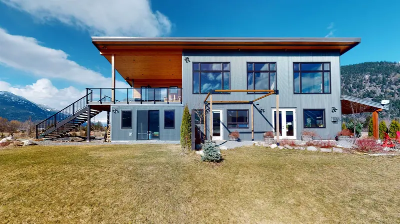 1380 COLLINS ROAD - photo 4 of 25