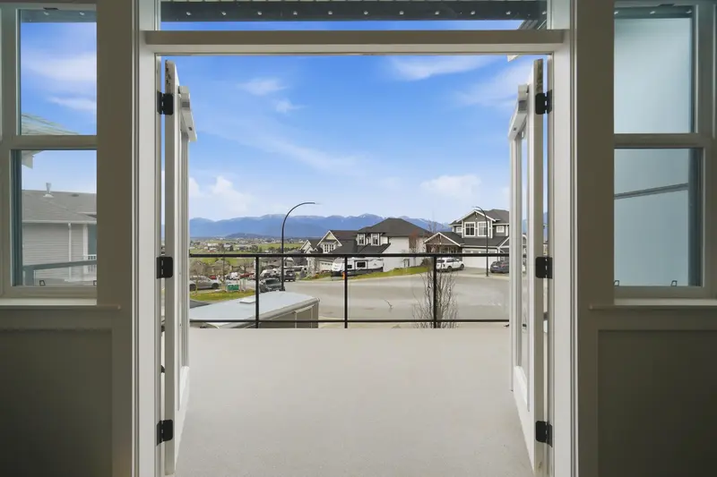 51110 ZANDER PLACE - photo 3 of 25