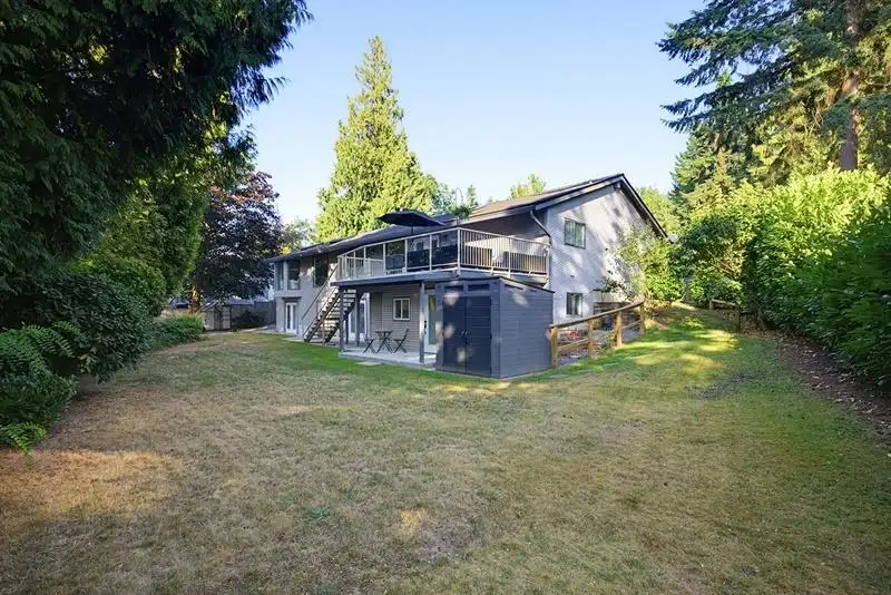 23851 58A AVENUE - photo 4 of 40