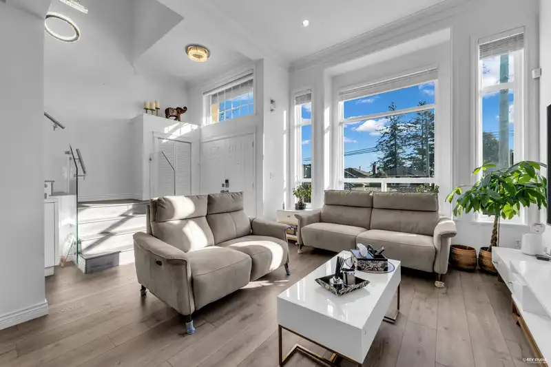7629 14TH AVENUE - photo 1 of 39