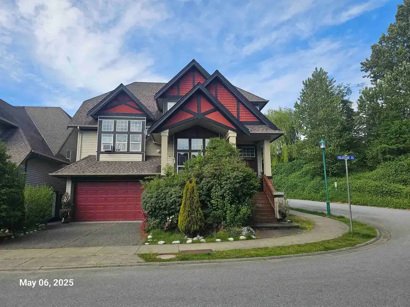 19283 FIELDSTONE WALK - photo 1 of 30