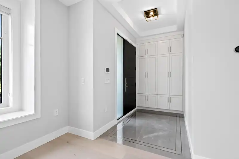 3964 W 21ST AVENUE - photo 2 of 16