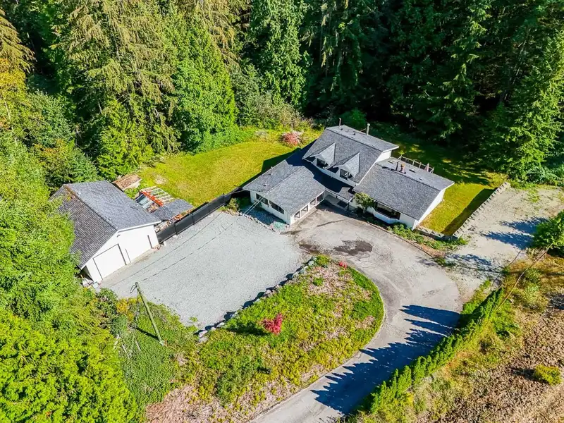 27580 SAYERS CRESCENT - photo 1 of 35