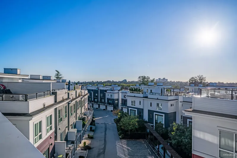 216 2277 OAK MEADOWS DRIVE - photo 3 of 25