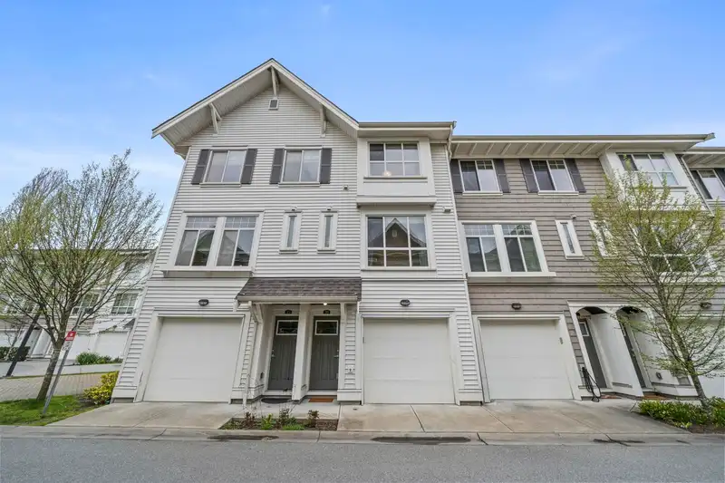 36 1708 KING GEORGE BOULEVARD - photo 2 of 40