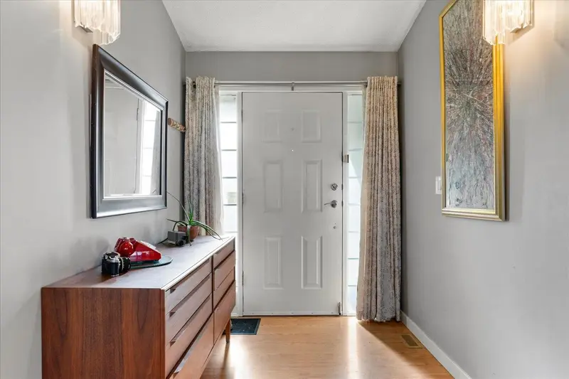 46455 UPLANDS ROAD - photo 3 of 25