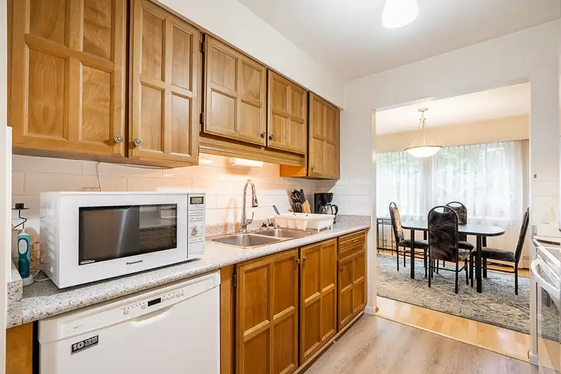 102 11240 DANIELS ROAD - photo 4 of 33