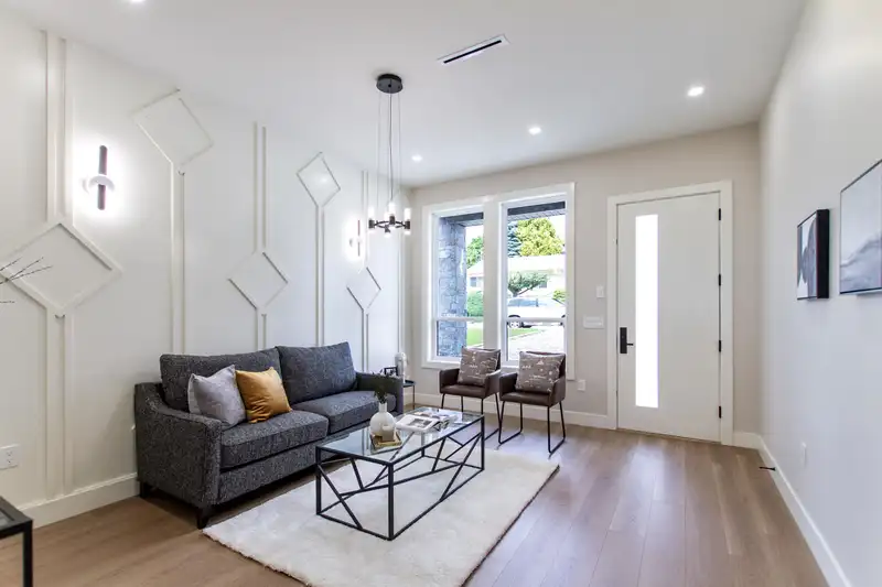826 DELESTRE AVENUE - photo 2 of 23