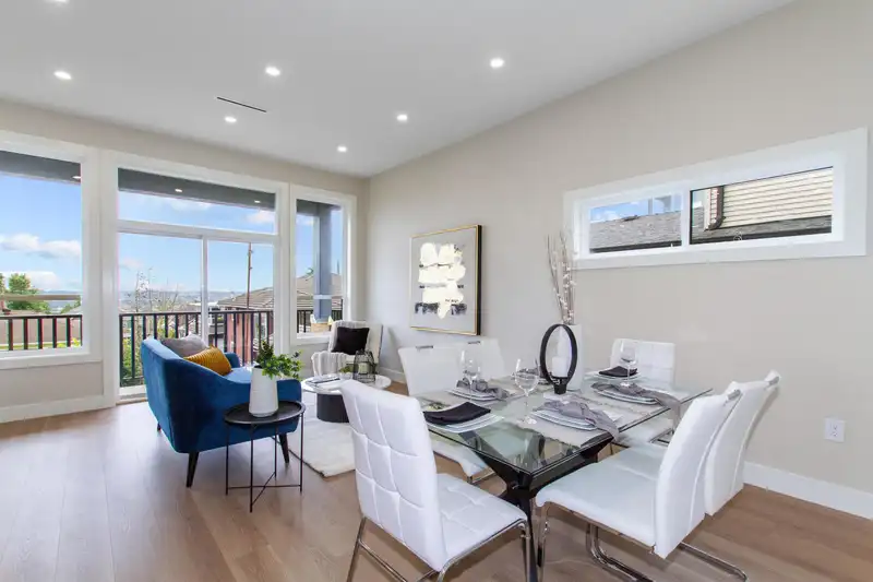 826 DELESTRE AVENUE - photo 3 of 23