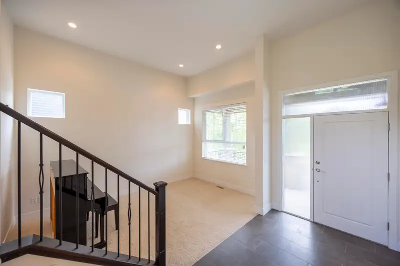 3497 BISHOP PLACE - photo 3 of 40