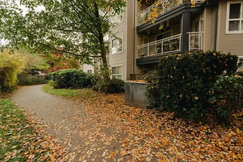 309 8115 121A STREET - photo 3 of 25