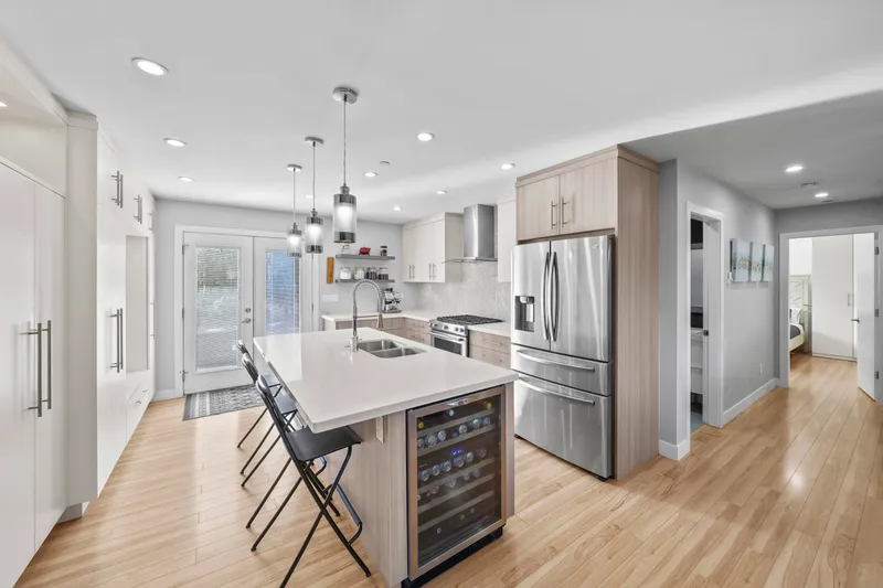 3759 COAST MERIDIAN ROAD - photo 2 of 25