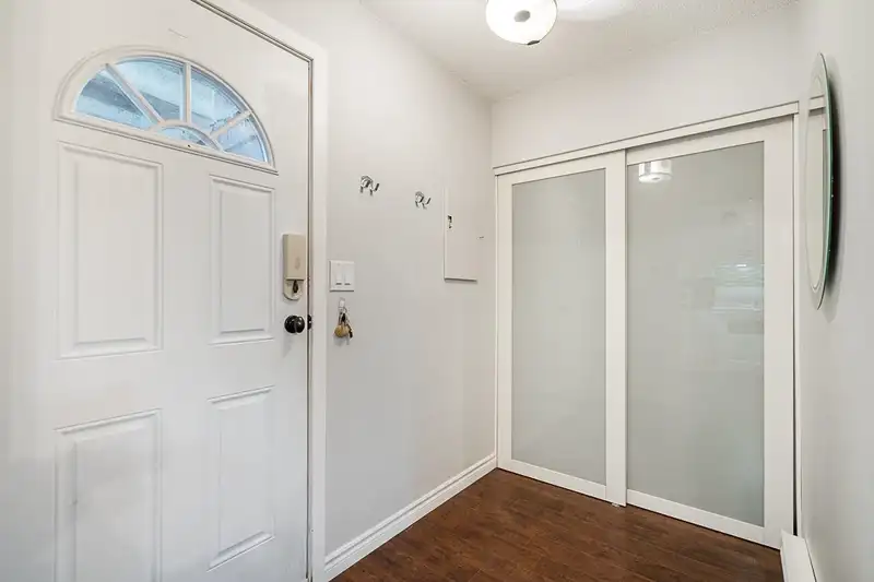 12139 FABER CRESCENT - photo 2 of 27
