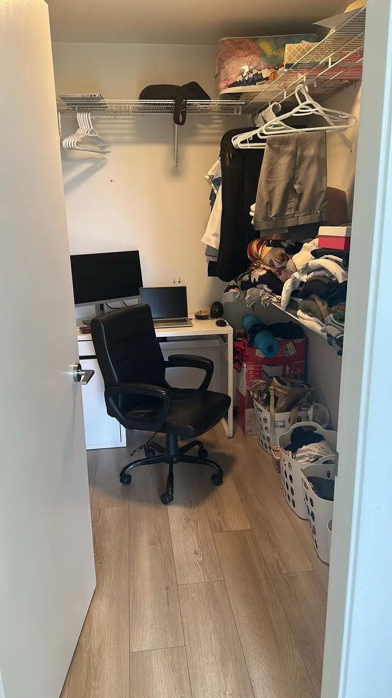 301 5420 208 STREET - photo 4 of 15