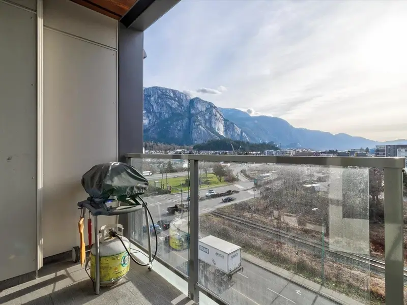 619 38362 BUCKLEY AVENUE - photo 4 of 25