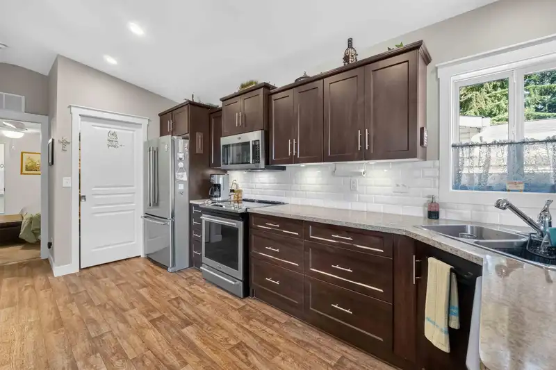 49 11973 PINYON DRIVE - photo 2 of 40