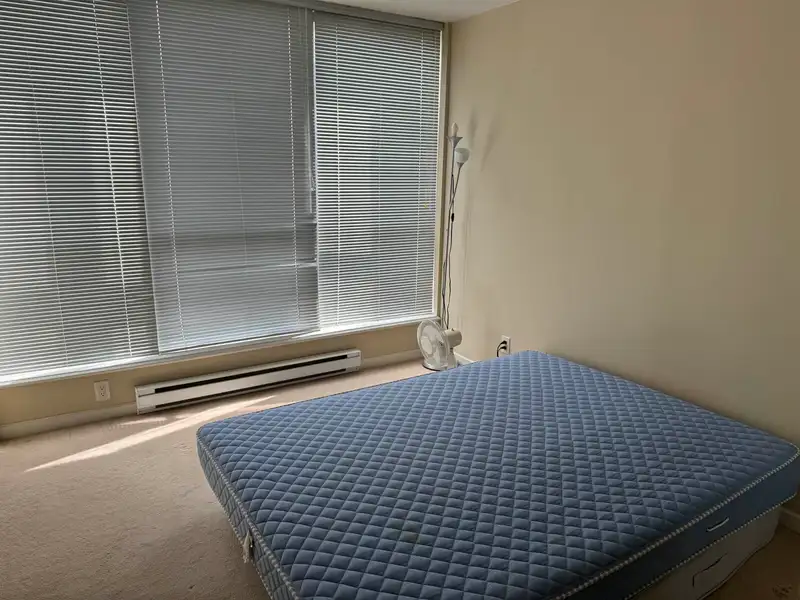 1104 850 ROYAL AVENUE - photo 3 of 15