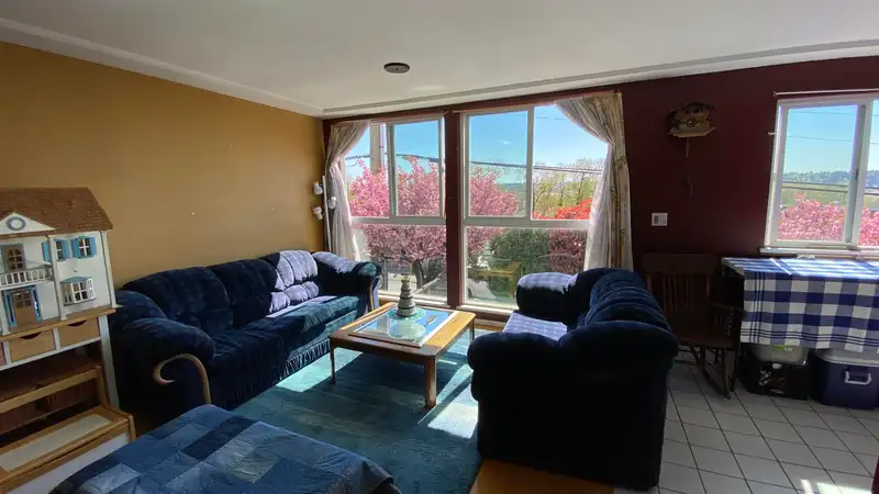 1 312 CARNARVON STREET - photo 2 of 11