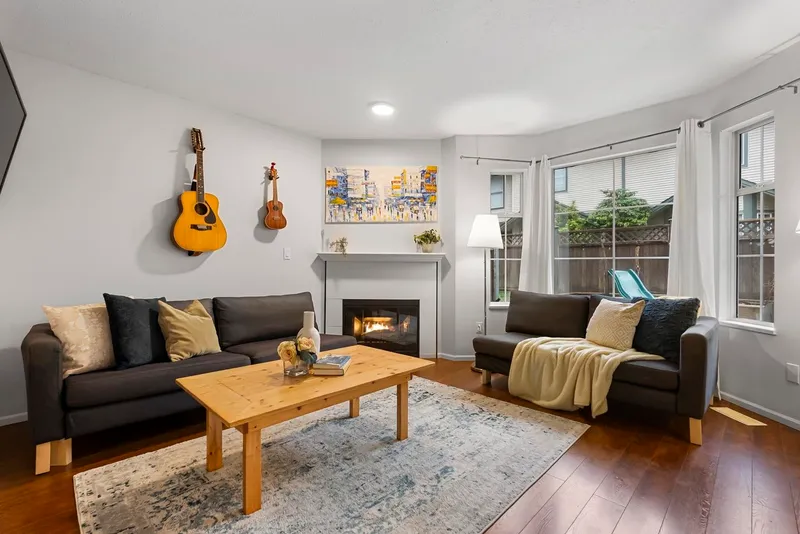 106 8655 KING GEORGE BOULEVARD - photo 4 of 25