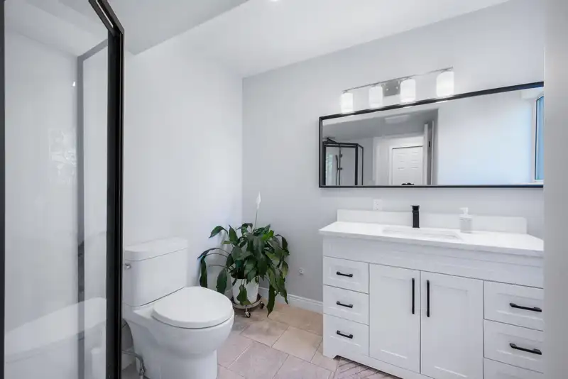 11850 GREENHAVEN COURT - photo 3 of 23