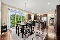 6093 163A STREET - thumbnail 7