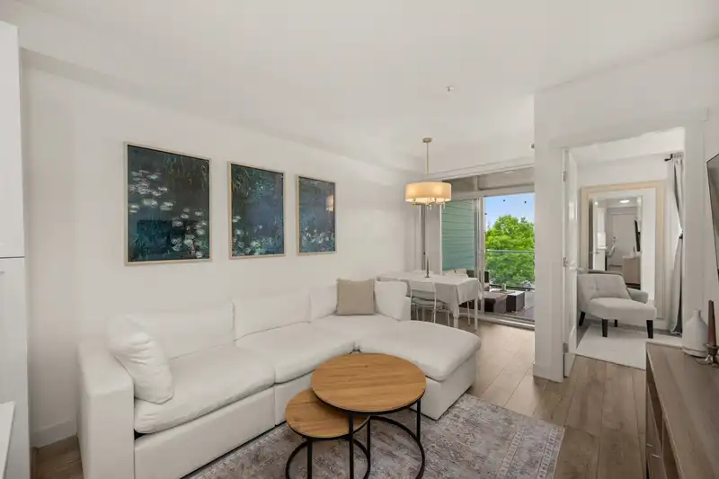 315 20673 78 AVENUE - photo 2 of 25