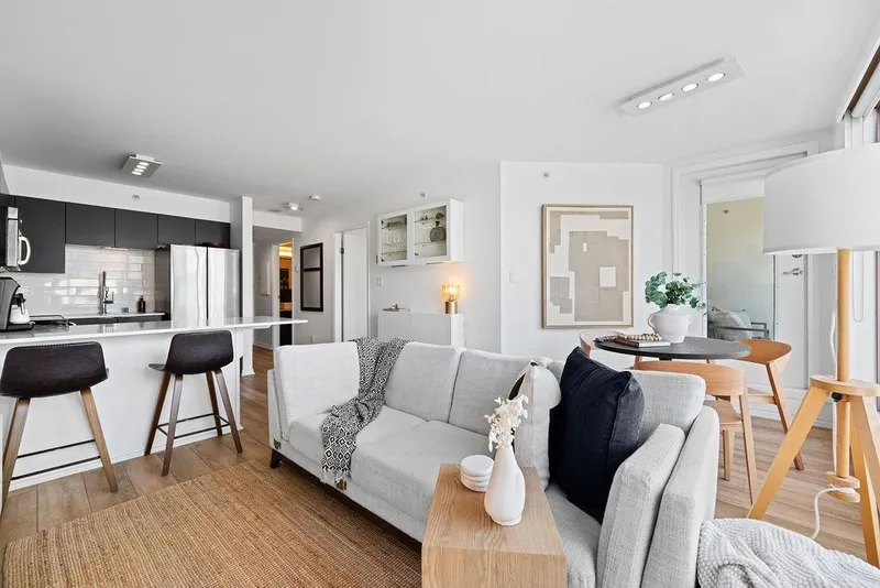 404 1633 W 8TH AVENUE - photo 3 of 25