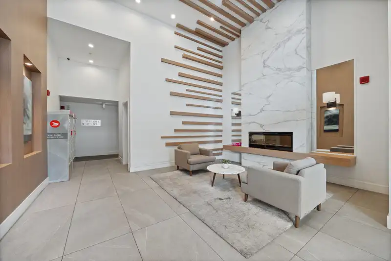 601 7133 14TH AVENUE - photo 3 of 39