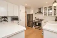 1361 E 15TH STREET - thumbnail 10