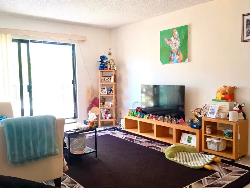 220 8231 GRANVILLE AVENUE - photo 3 of 11