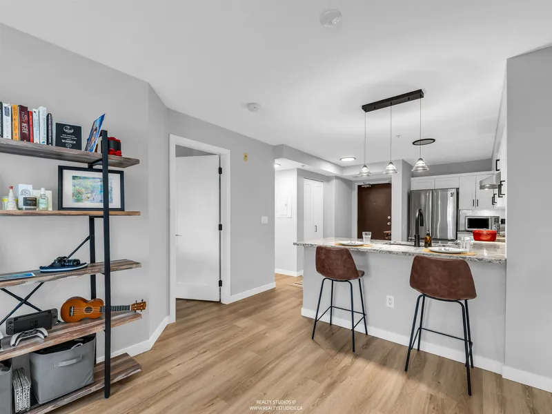 222 10866 CITY PARKWAY WAY - photo 4 of 25