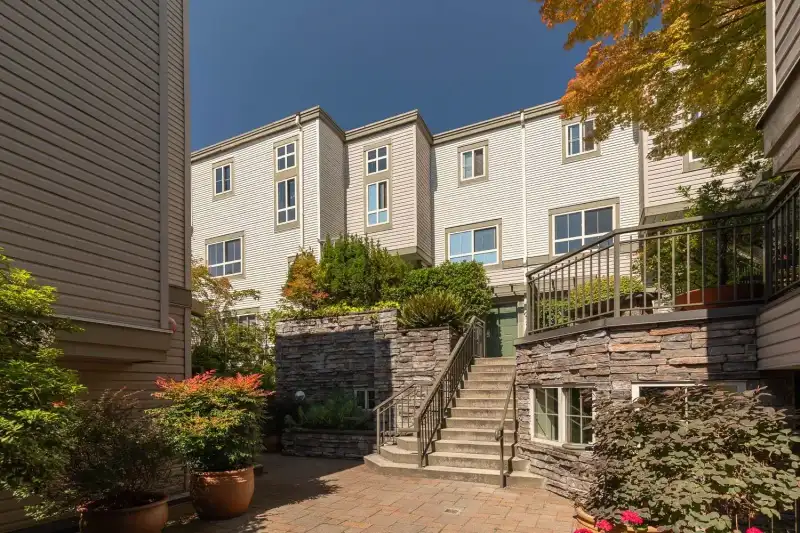 34 2375 W BROADWAY - photo 1 of 29
