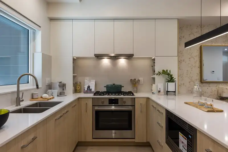 102 342 MOUNTAIN HIGHWAY - photo 3 of 38
