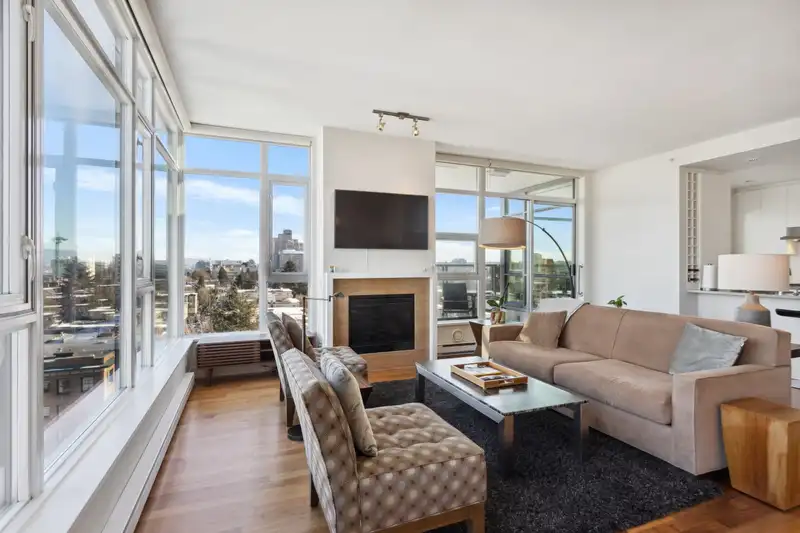 1105 1333 W 11TH AVENUE - photo 3 of 30