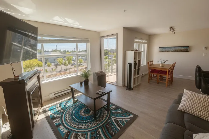 306 7445 120 STREET - photo 1 of 10