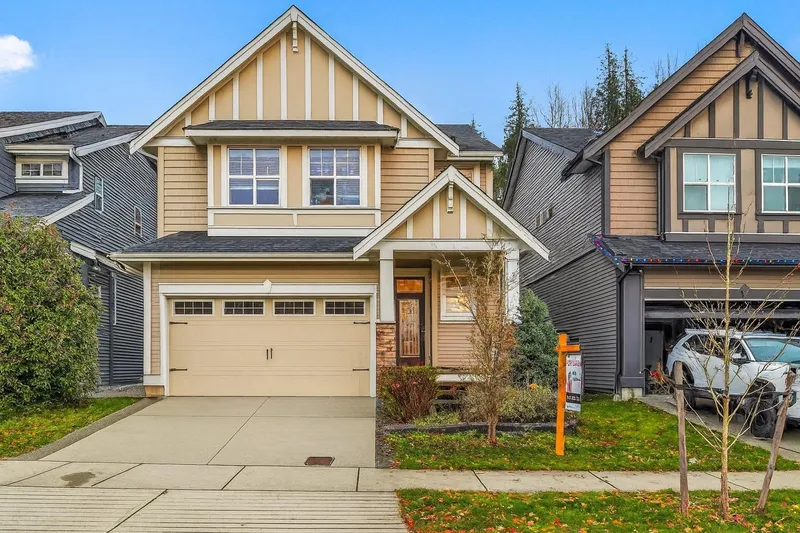 10428 MCEACHERN STREET - photo 1 of 25