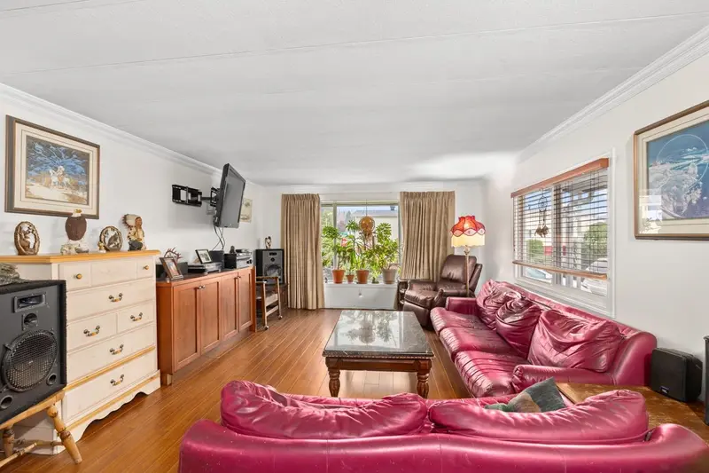 36 8254 134 STREET - photo 4 of 16