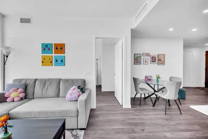 1007 5311 GORING STREET - photo 2 of 34